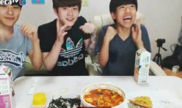 女主播爆料吃货视频大全,热门吃货视频大盘点